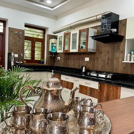 Karni Nivvas - Luxury Redefined-3
